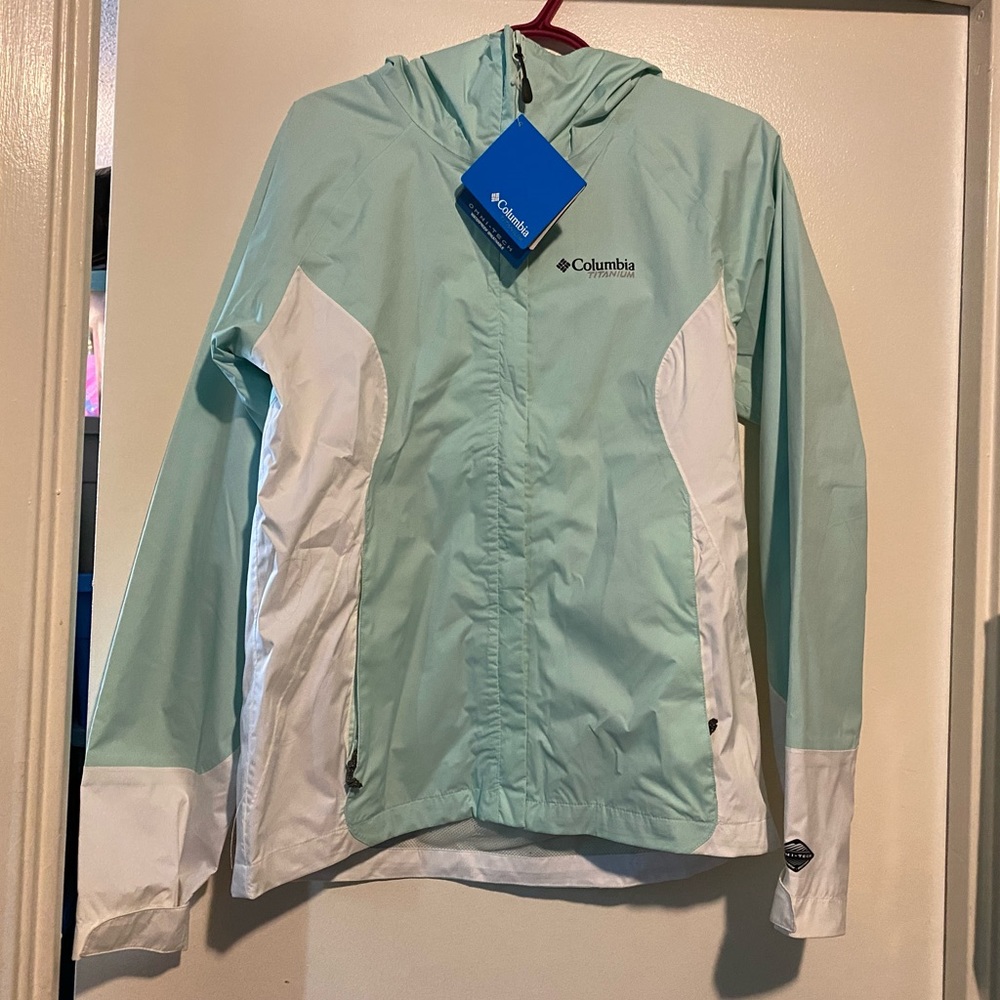 BNWT COLUMBIA TITANIUM TRAIL ADVENTURE JACKET